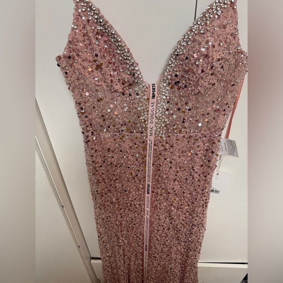 NWT | Mac Duggal 69175 Rose Pink Plunge Neck Sleeveless Trumpet Gown Size 10 - Picture 8 of 17